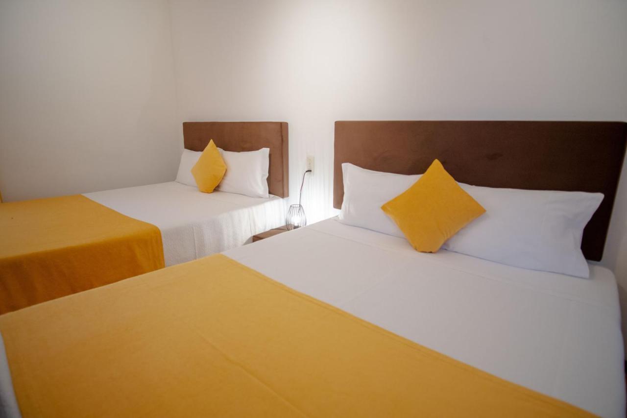 Geres Guest House ภายนอก รูปภาพ